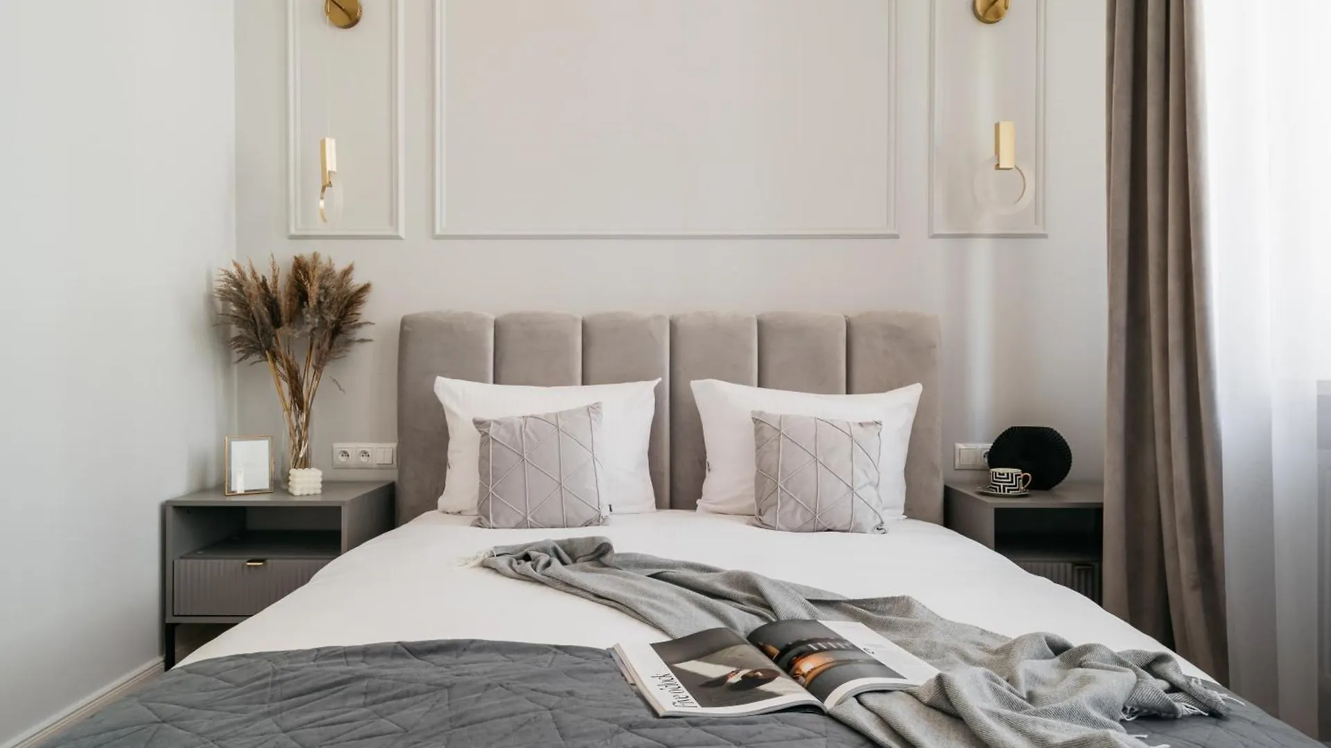 Old Town Oasis - Loftaffair Apartment Krakow Poland