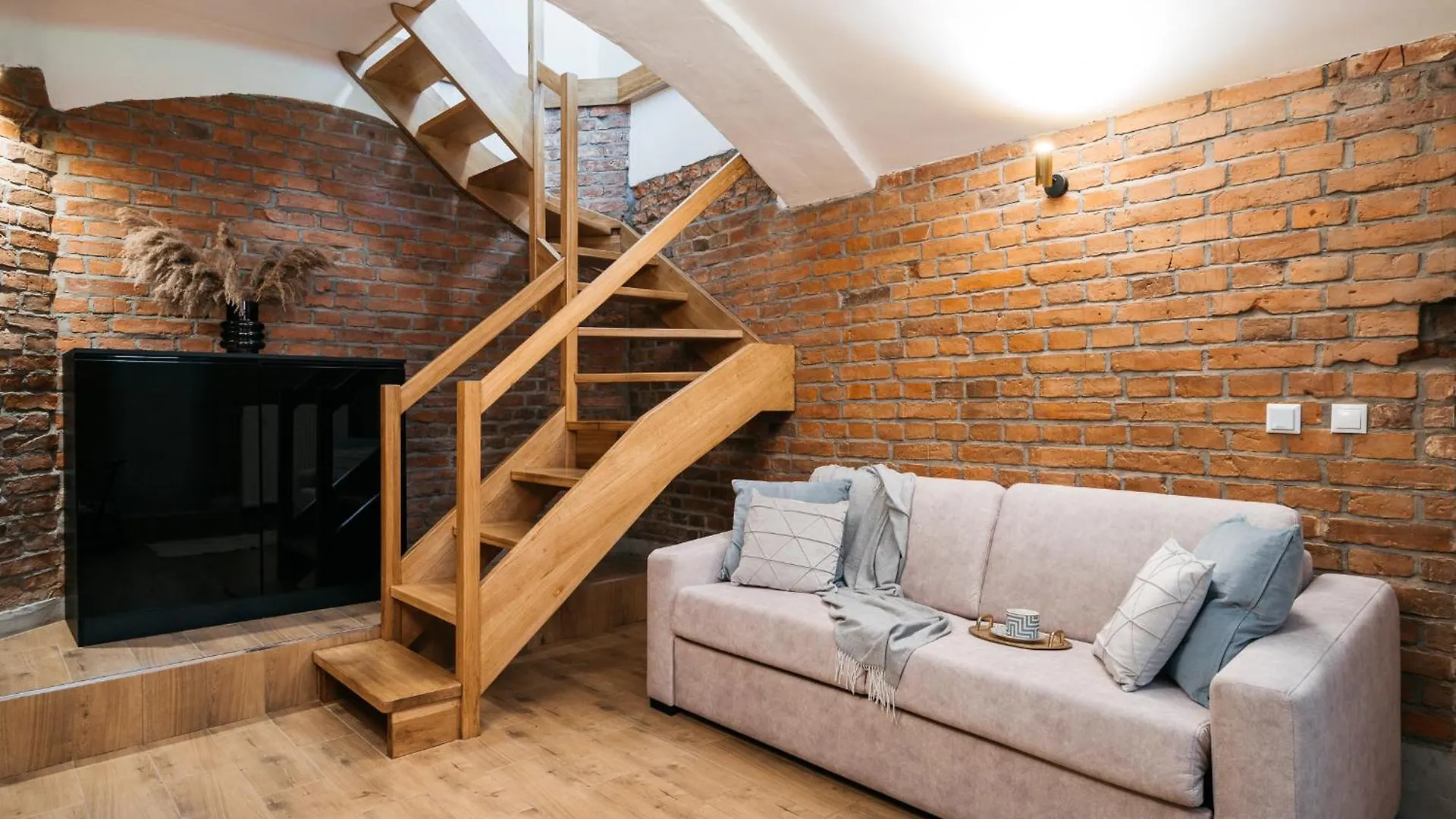 Old Town Oasis - Loftaffair Apartment Krakow Poland