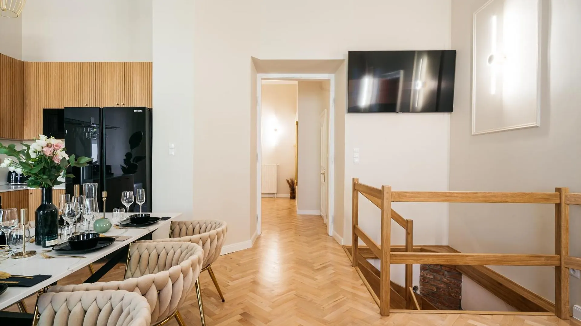 Old Town Oasis - Loftaffair Apartment Krakow 0*,  Poland